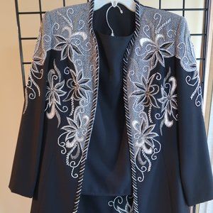 Custom Color: Silver/Black Skirt Set w/ Sleeve Detail - Sz. M - Never Worn